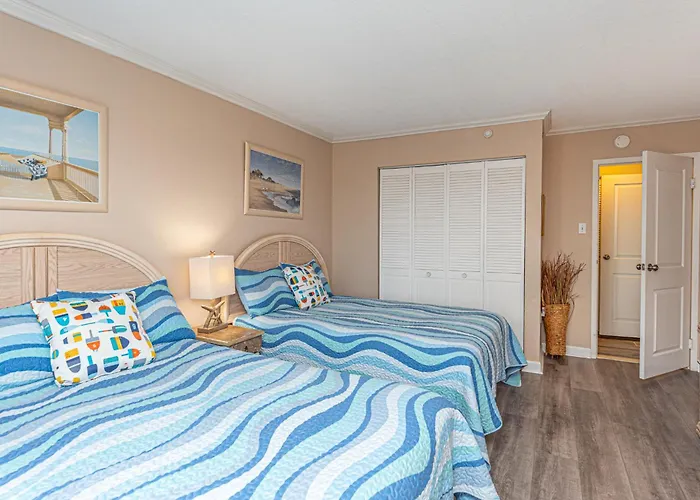 2 Bedroom With Ocean Views & Outdoor Pool! * Ocean City