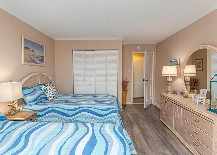 2 Bedroom With Ocean Views & Outdoor Pool! * Ocean City